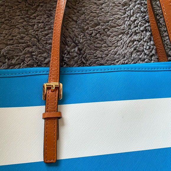 Michael Kors Tote - Picture 4 of 11